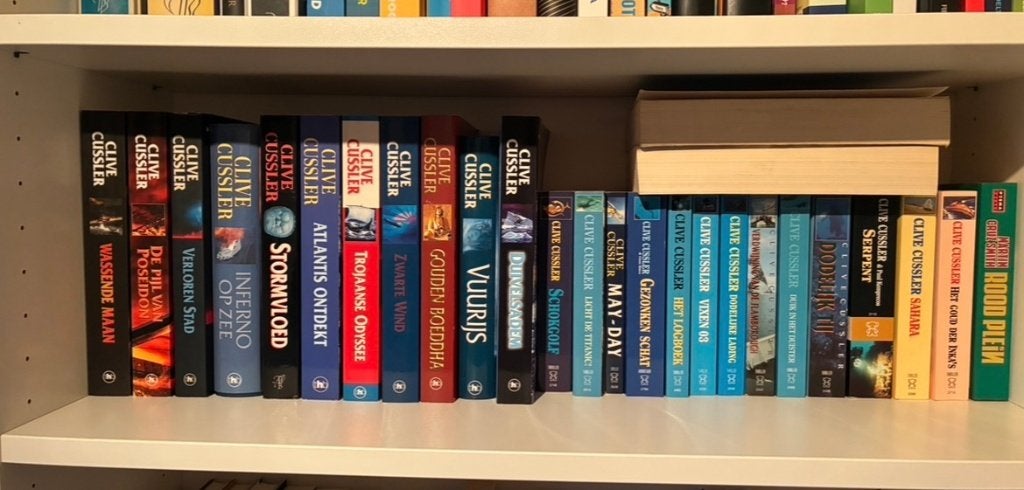 25 boeken Clive Cussler - 15 euro voor alle boeken, Ophalen, Gelezen, Clive Cussler