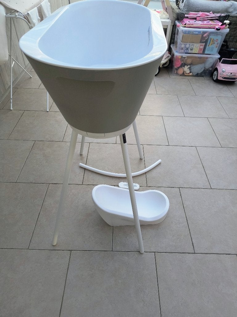 Baby-badje met stoeltje en thermometer, Enfants & Bébés, Bains & Soins, Enlèvement, Utilisé, Baignoire, Autres marques