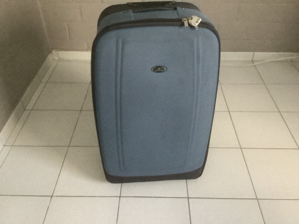 Valies, Handtassen en Accessoires, Koffers, Ophalen, Wieltjes, 45 tot 55 cm, Zo goed als nieuw