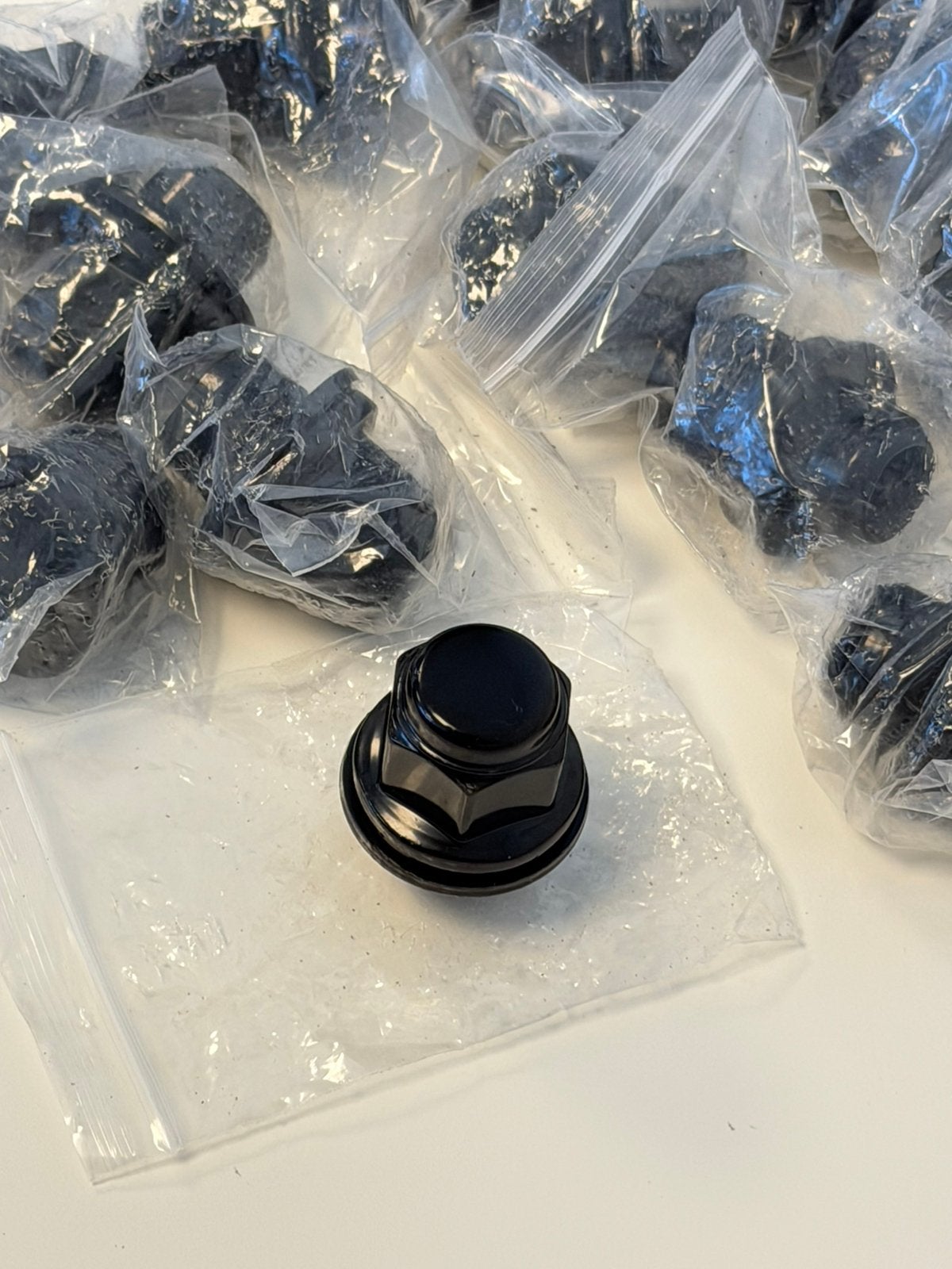 20x Écrous de roue noirs M12x1,5 pour Toyota Honda Mazda Kia, Enlèvement ou Envoi