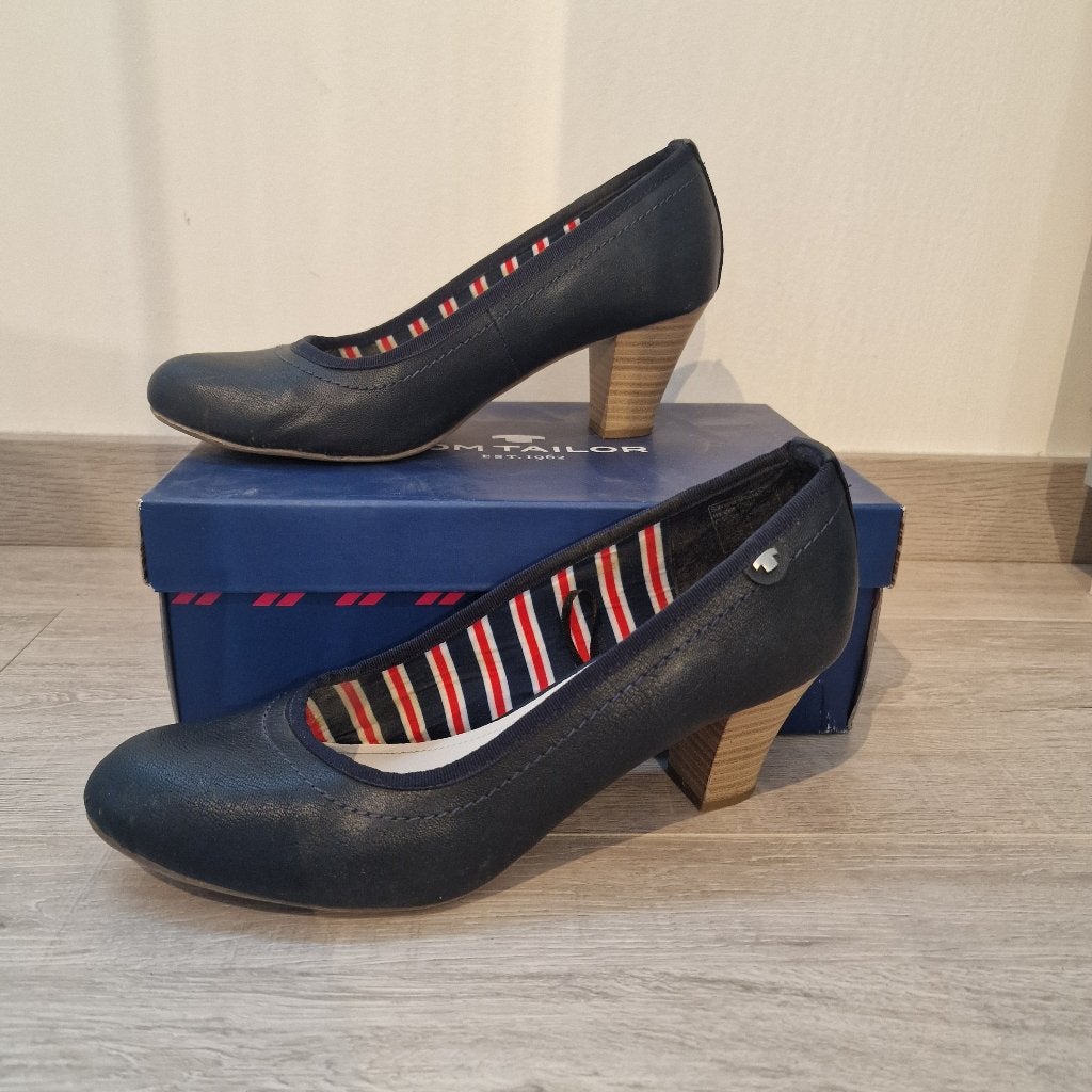 Blauwe pumps Tom Tailor 41, Pumps, Blauw, Zo goed als nieuw, Tom Tailor
