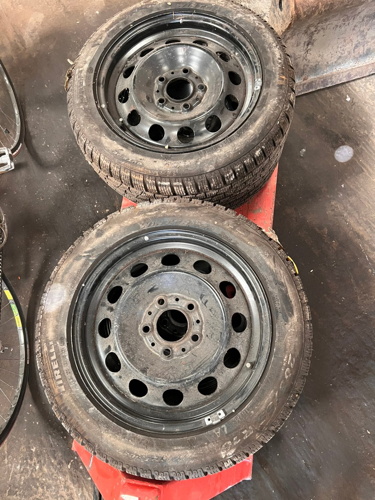 Winterbanden met velg 205/55 R16, Auto-onderdelen, Banden en Velgen, Ophalen, Winterbanden