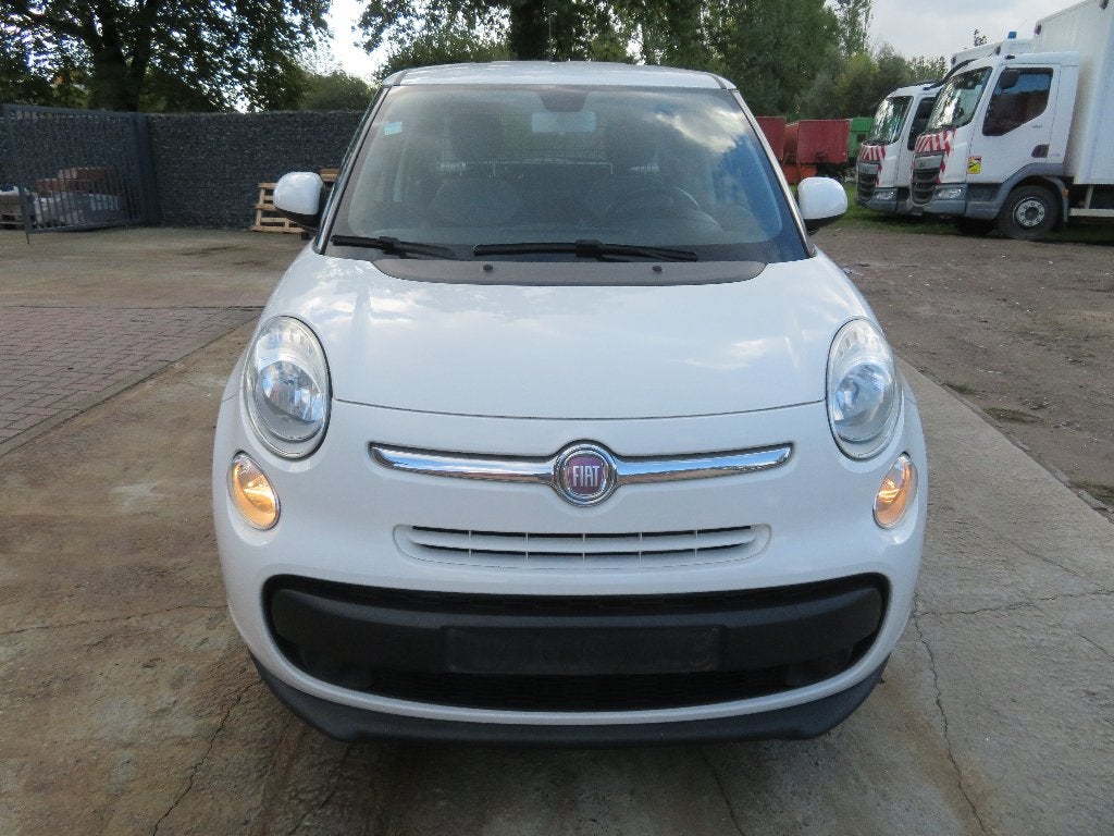 Fiat 500L - Lichte vracht - Benzine/CNG - 2015 - €5b, Auto's, Voorwielaandrijving, Stof, Bluetooth, 875 cc