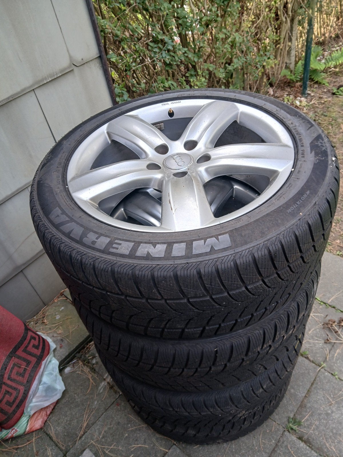 4 pneus hiver neufs avec jantes / Audi Q7, Auto-onderdelen, Ophalen, 275 mm, Nieuw, Winterbanden