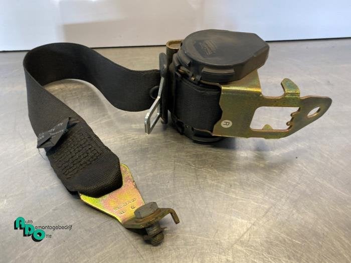Ceinture de sécurité arrière droite d'un BMW 3-Serie (3-S, -, 3 mois de garantie, Utilisé, -
