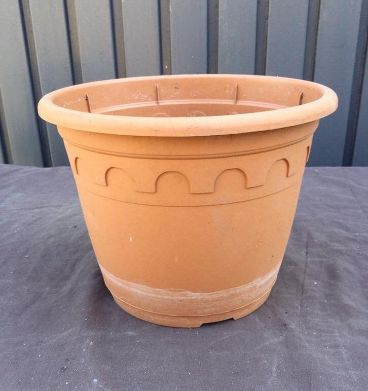 Bloempot in kunststof - Diameter 19 cm Hoogte 15,50 cm, Tuin en Terras, Ophalen of Verzenden, Gebruikt, Rond, Kunststof