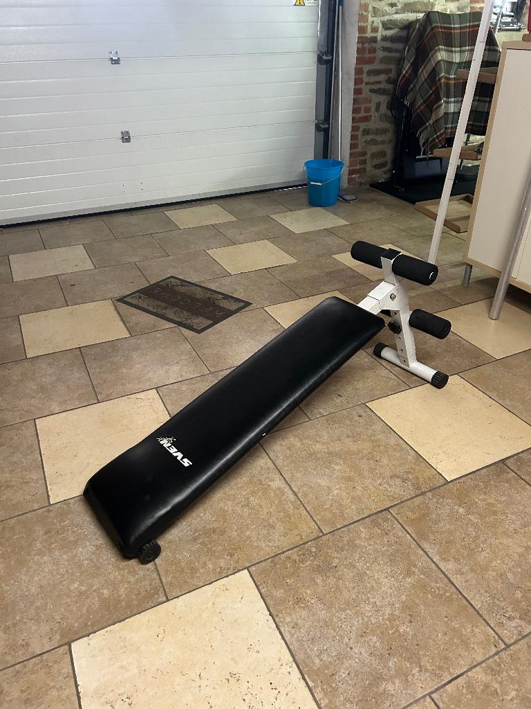 Banc incliné Sven Sport – Abdominaux / Musculation, Sport en Fitness, Fitnessmaterialen, Gebruikt, Buik, Ophalen