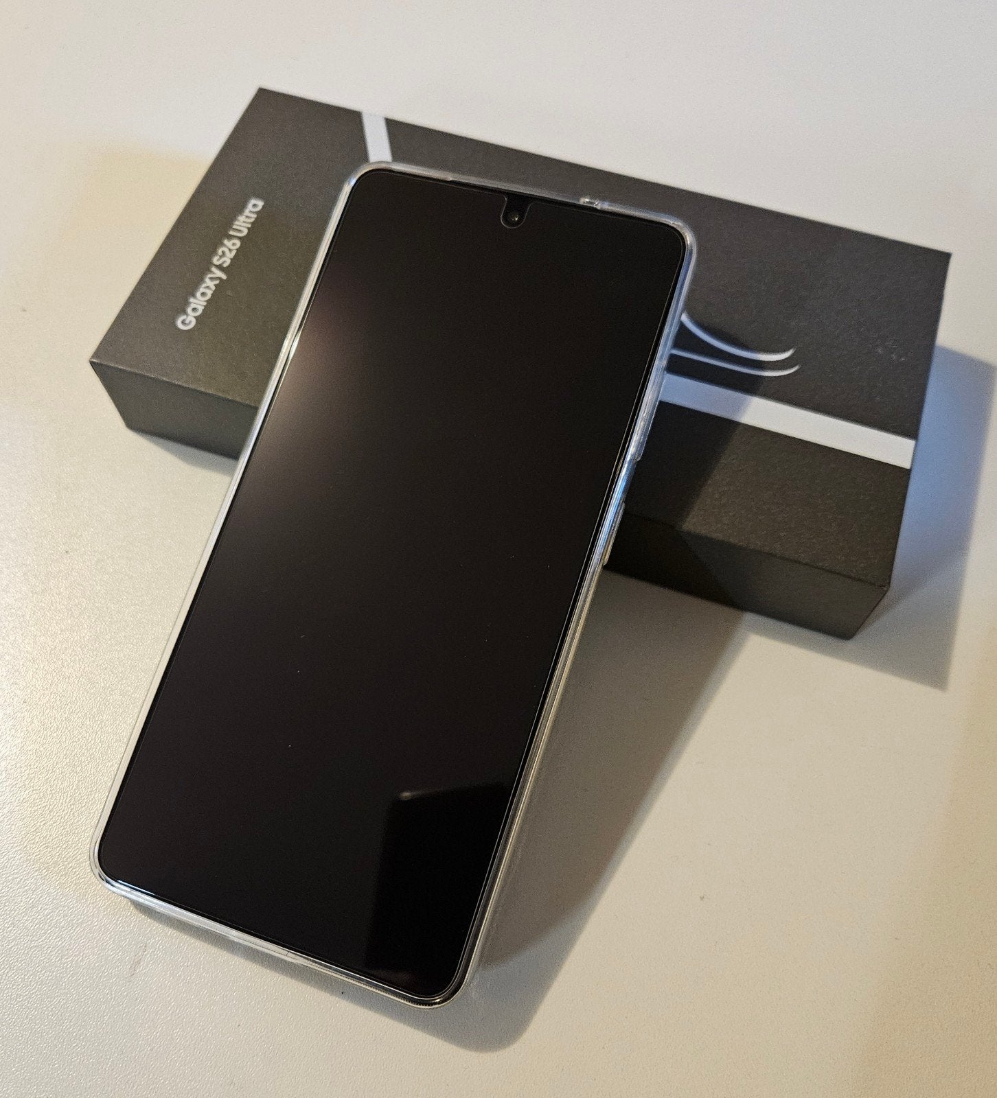 Samsung Galaxy S26 Ultra NIEUW +hoesje +screen protector, Ophalen, Overige modellen, Zwart, Touchscreen