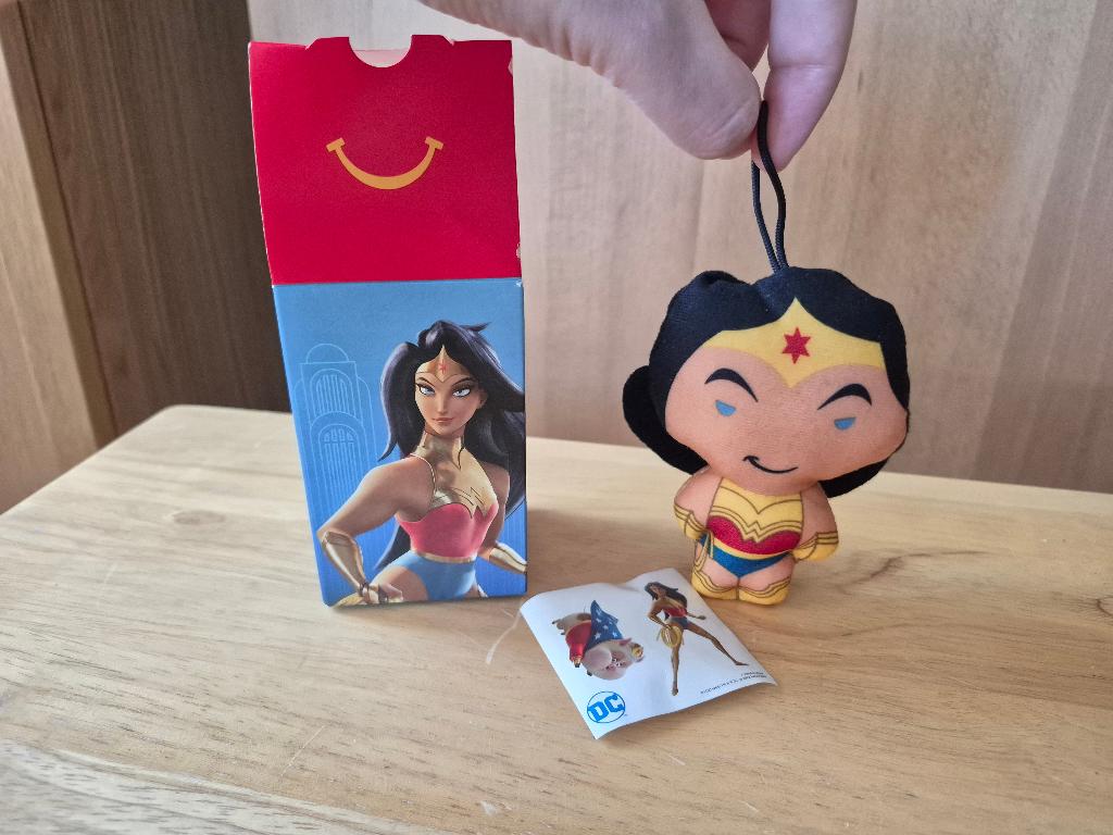 Peluche Wonder Woman – McDonald’s, Ophalen, Zo goed als nieuw, Film, Actiefiguur of Pop