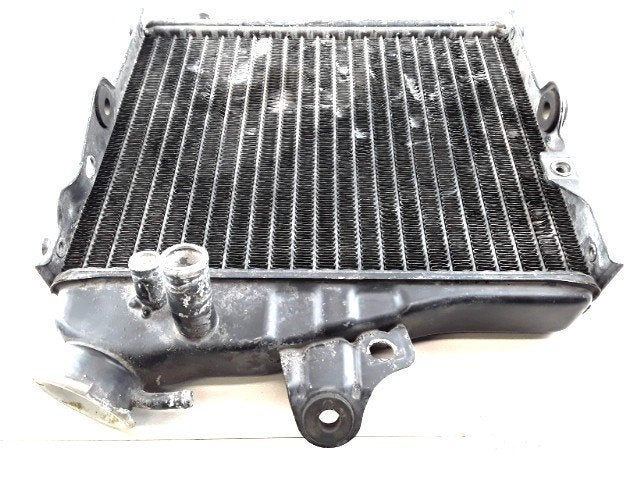 XZ550G 1982 - 1983 Yamaha Radiator D1-37647
