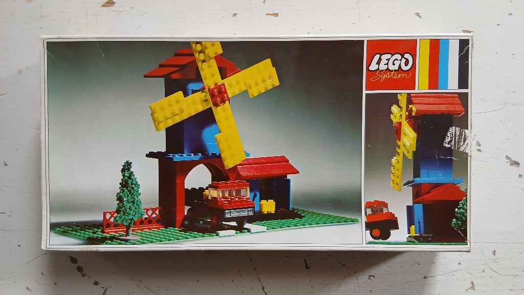 Een oude LEGE doos van Lego / Legoland met een bouwplaat, Lego, Enlèvement, Utilisé, LEGOLAND