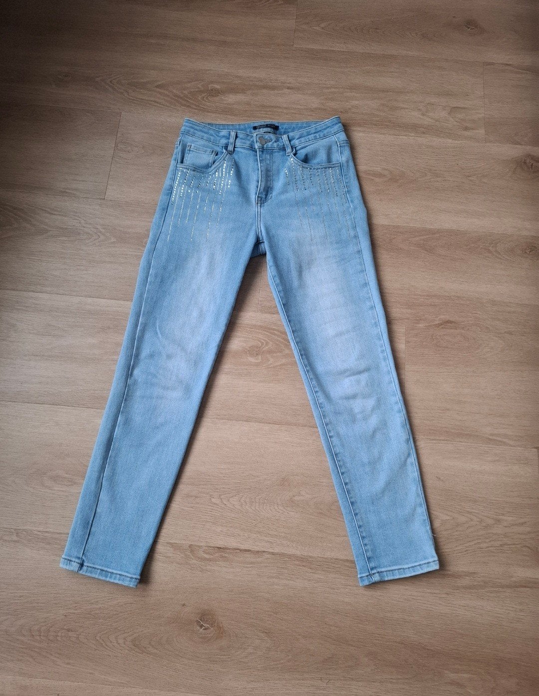 Jeans Toxik met strass maat 36, Vêtements | Femmes, Jeans, Toxik, Enlèvement ou Envoi, Comme neuf, W28 - W29 (confection 36)