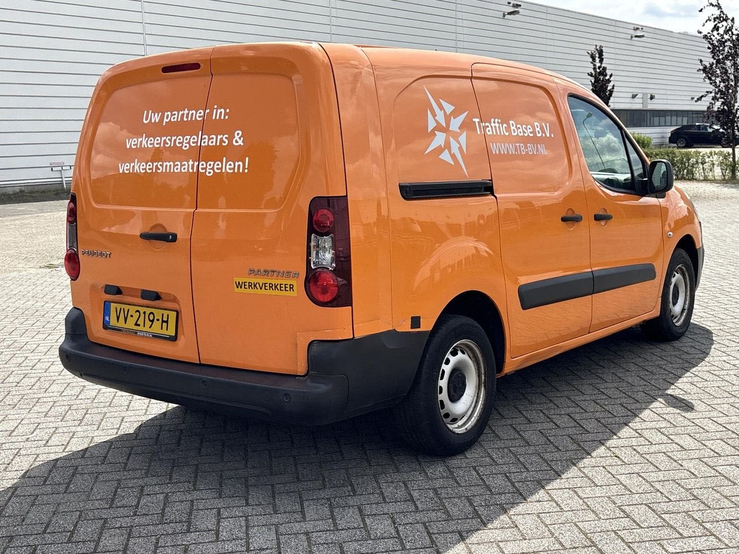 Peugeot Partner 122 1.6 BlueHDi 100 L2 XR S&S | € 3.950,- NE, Auto's, 110 g/km, Bedrijf, ABS, Te koop