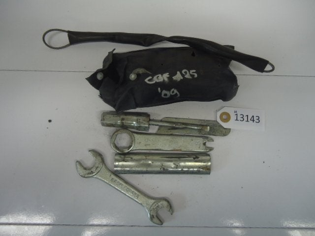 CBF125 2009 - 2012 Honda Gereedschap D1-15841