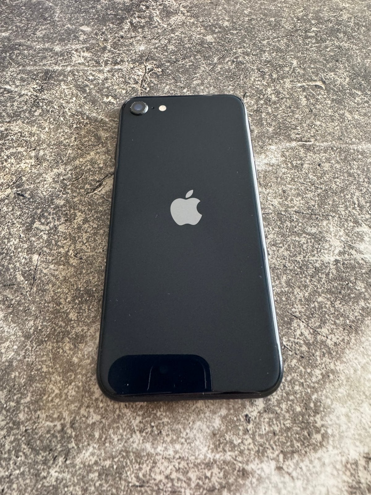 Iphone SE (3e generatie 2022) - 64GB - 85%, Ophalen, Gebruikt, Zwart, 64 GB
