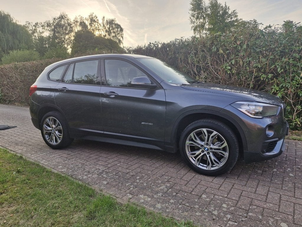 bmw x1 18i advantage amper 20dkm blanco gekeurd 2j garantie, Auto's, Testrit aan huis, https://public.car-pass.be/vhr/0848d165-8383-4b8d-860c-656acb092f8e
