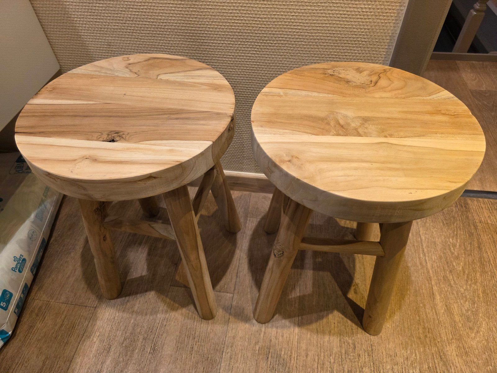 Zeer mooie krukjes. H:43cm B:30cm, Huis en Inrichting, Ophalen, Nieuw, Hout