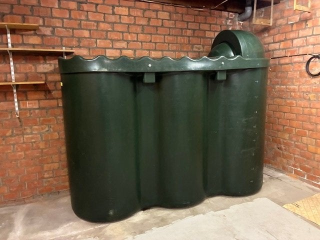 mazouttank  2300 liter, Doe-het-zelf en Bouw, Ophalen, Zo goed als nieuw
