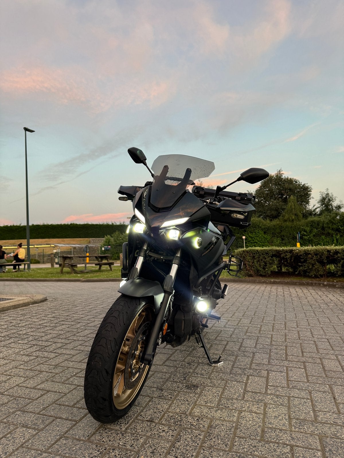 Tracer 7 (A2 FULL POWER ) full option, Bedrijf, Sport, Minimaal motorrijbewijs A2
