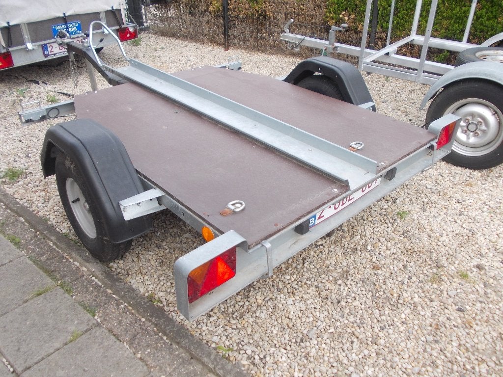 remorque moto, Ophalen, Zo goed als nieuw