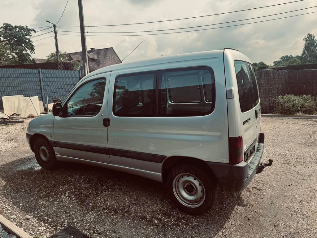 Peugeot Partner 2000 - 1400 essence (très bon état), Argent ou Gris, Achat, Particulier, Essence