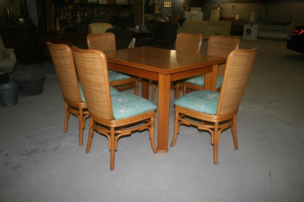 Eettafel + 6 Rotan stoelen in perfecte staat, Huis en Inrichting, Ophalen, Bruin, Riet of Rotan, Zo goed als nieuw
