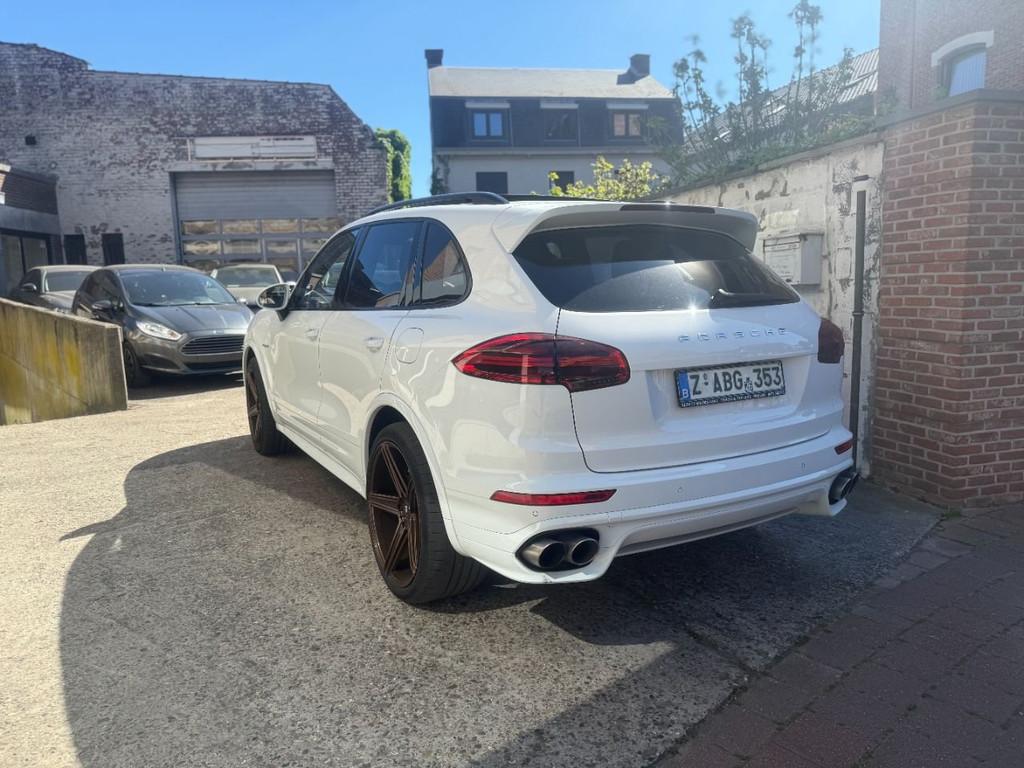 Porsche Cayenne S E-Hybrid Platinum Edition (bj 2017), Automaat, Stof, Gebruikt, Euro 6