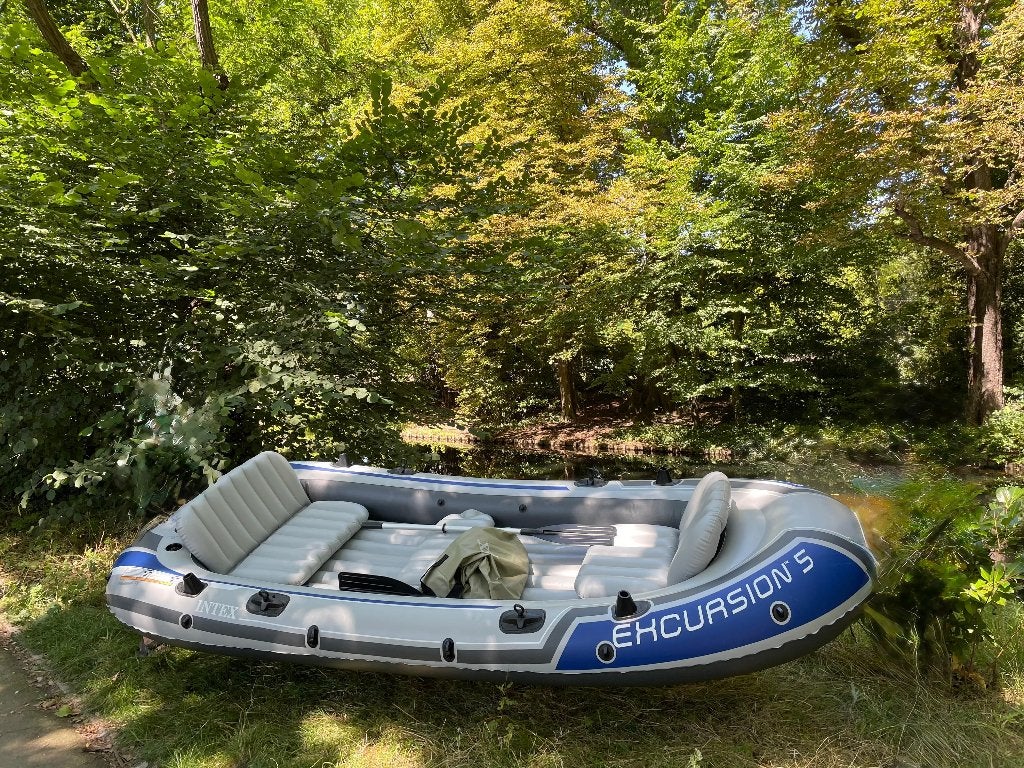 MOET WEG DIT WE - Intex Excursion 5 (Opblaasbare Roeiboot), Watersport en Boten, Ophalen, Zo goed als nieuw