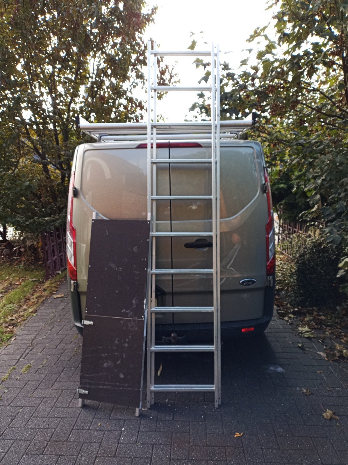 Stelling met luik, Doe-het-zelf en Bouw, Ophalen