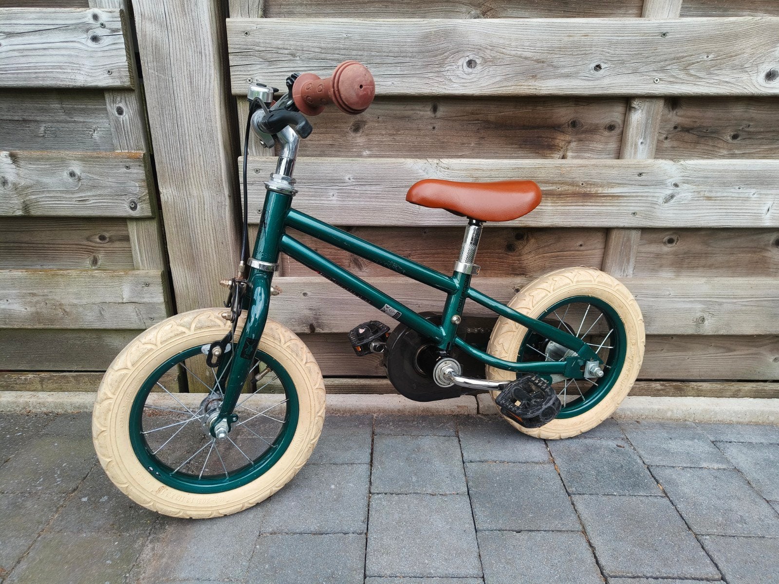 12 inch (loop) fiets, Fietsen en Brommers, Ophalen, Zo goed als nieuw, Terugtraprem, Minder dan 16 inch