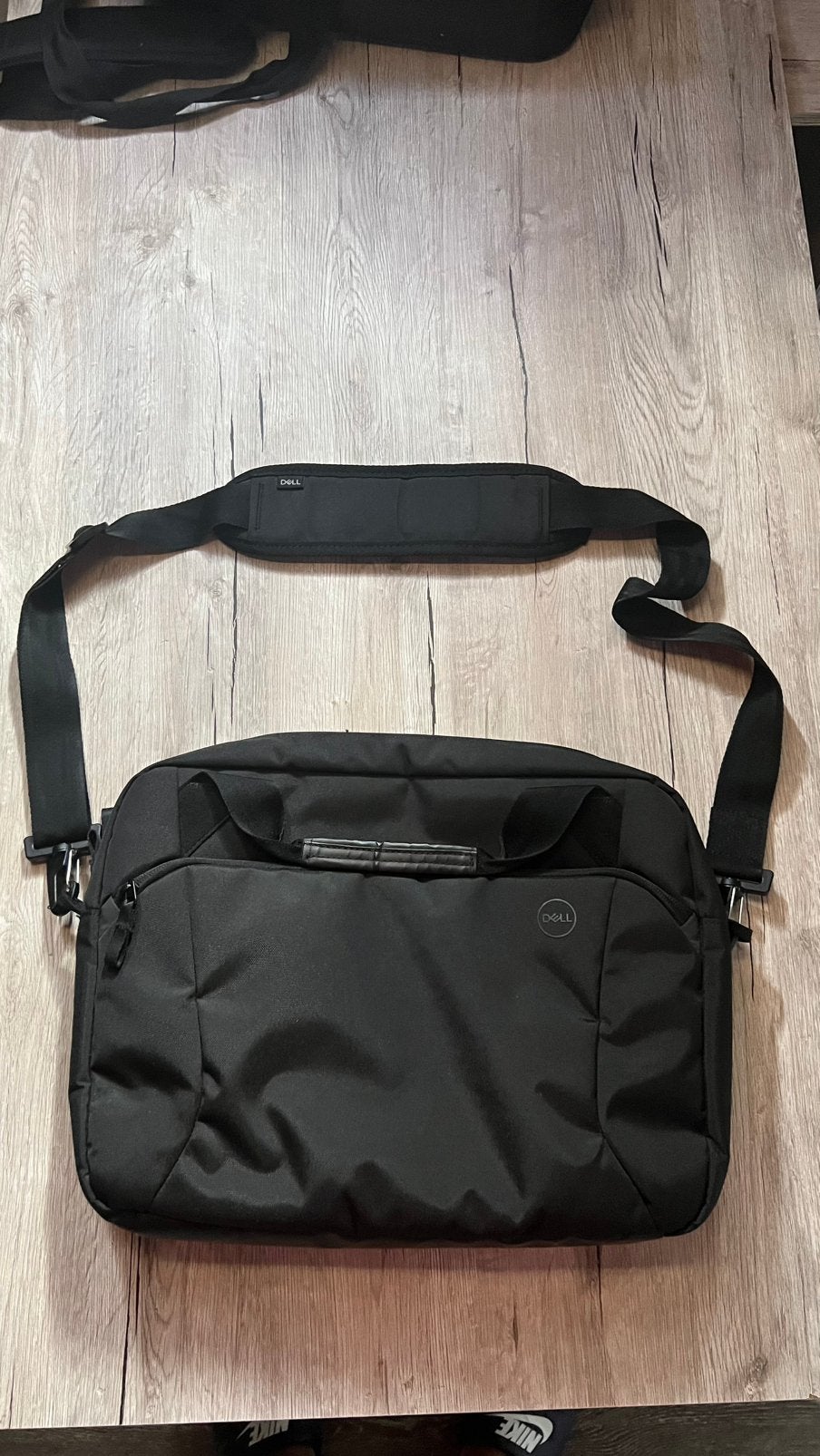 Twee nieuwe Dell laptoptassen te koop, Computers en Software, Laptoptassen, Ophalen, 17 inch of meer, Nieuw, Dell