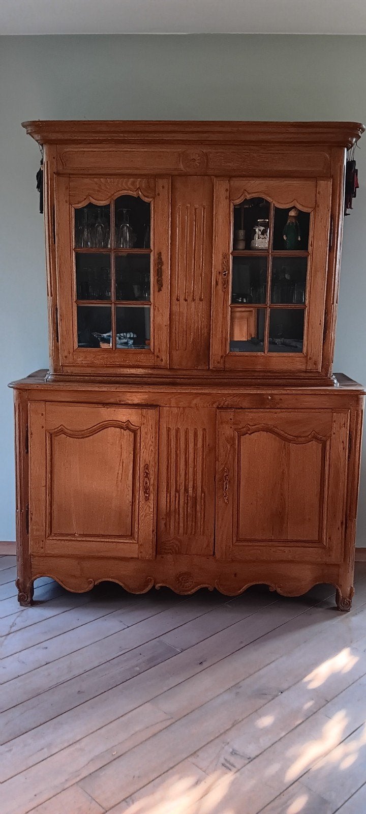 Vaisselier en chêne clair, Avec porte(s), Fin 1900, 100 à 150 cm, Utilisé