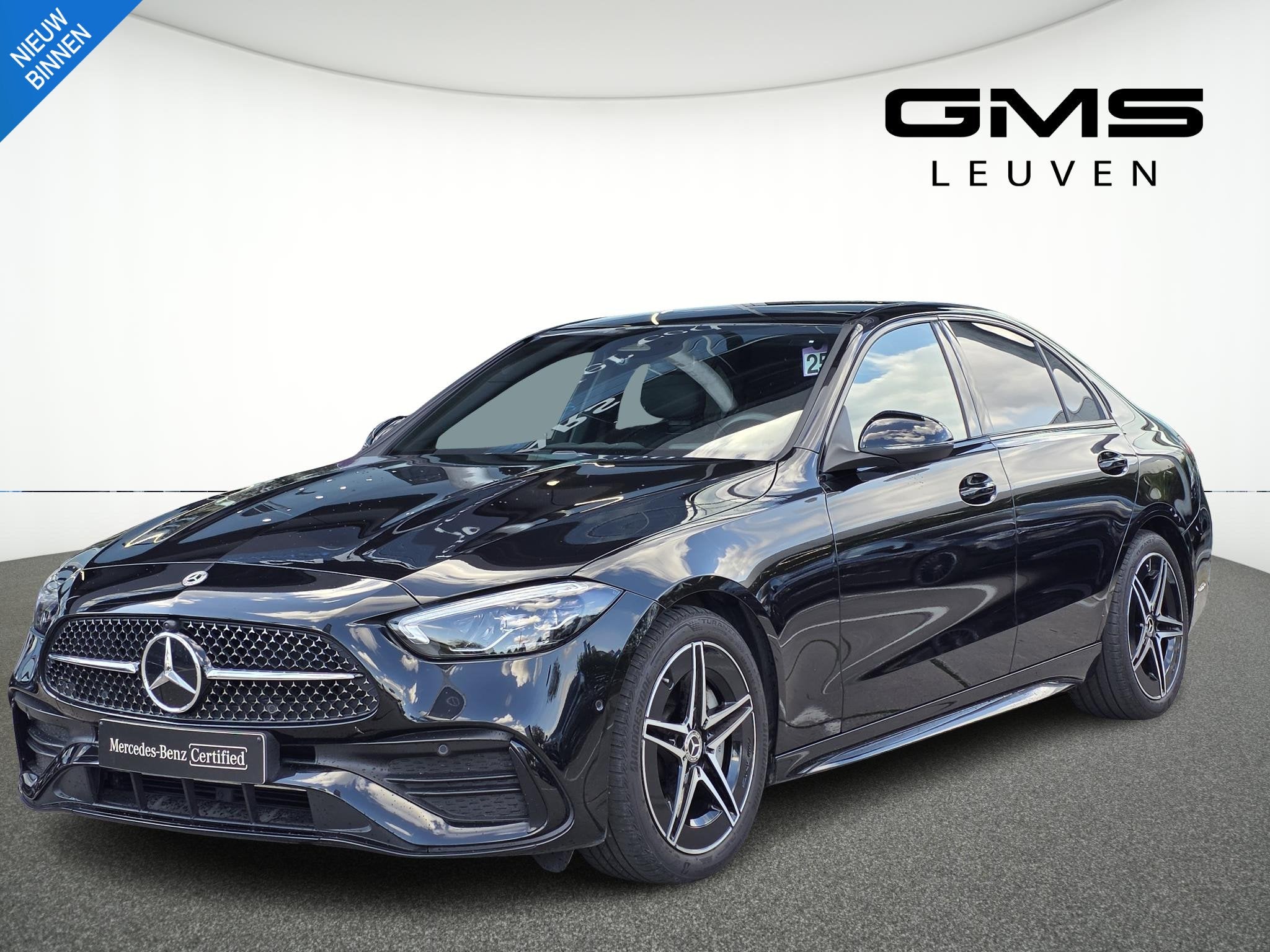 Mercedes-Benz C-Klasse Berline C 180 AMG Line, Automaat, 4 deurs, 4 cilinders, Zwart