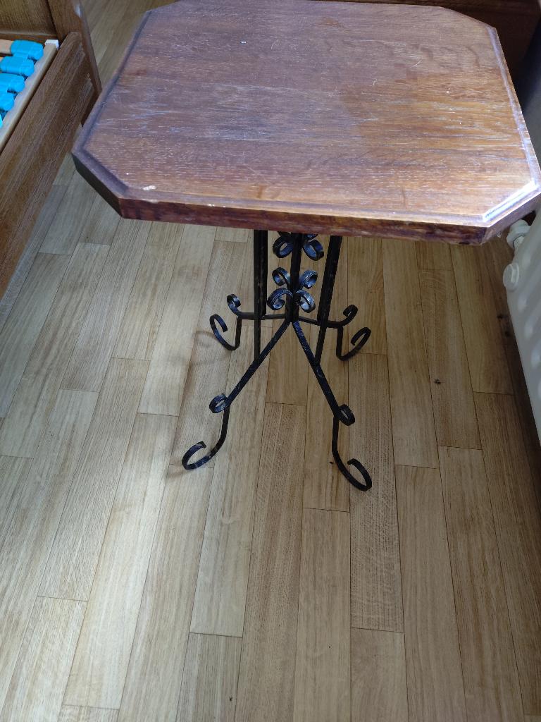 Kleine tafel, Ophalen