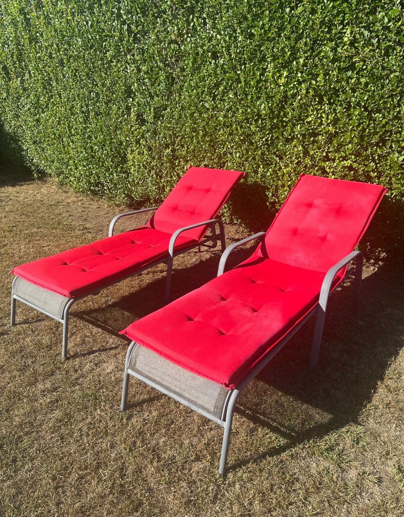 Lot de 2 transats avec matelas, Jardin & Terrasse, Enlèvement, Comme neuf