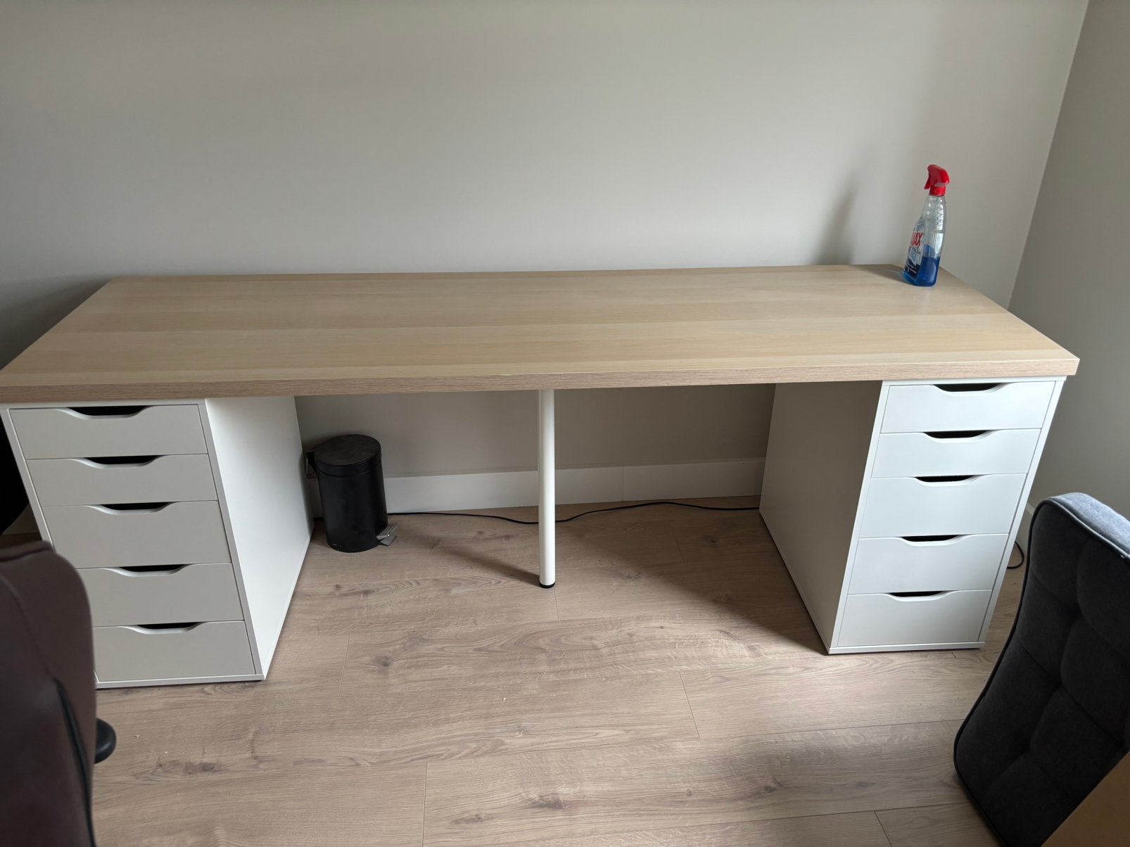 Bureau Ikea ( heel goede staat ), Ophalen, Zo goed als nieuw, IKEA