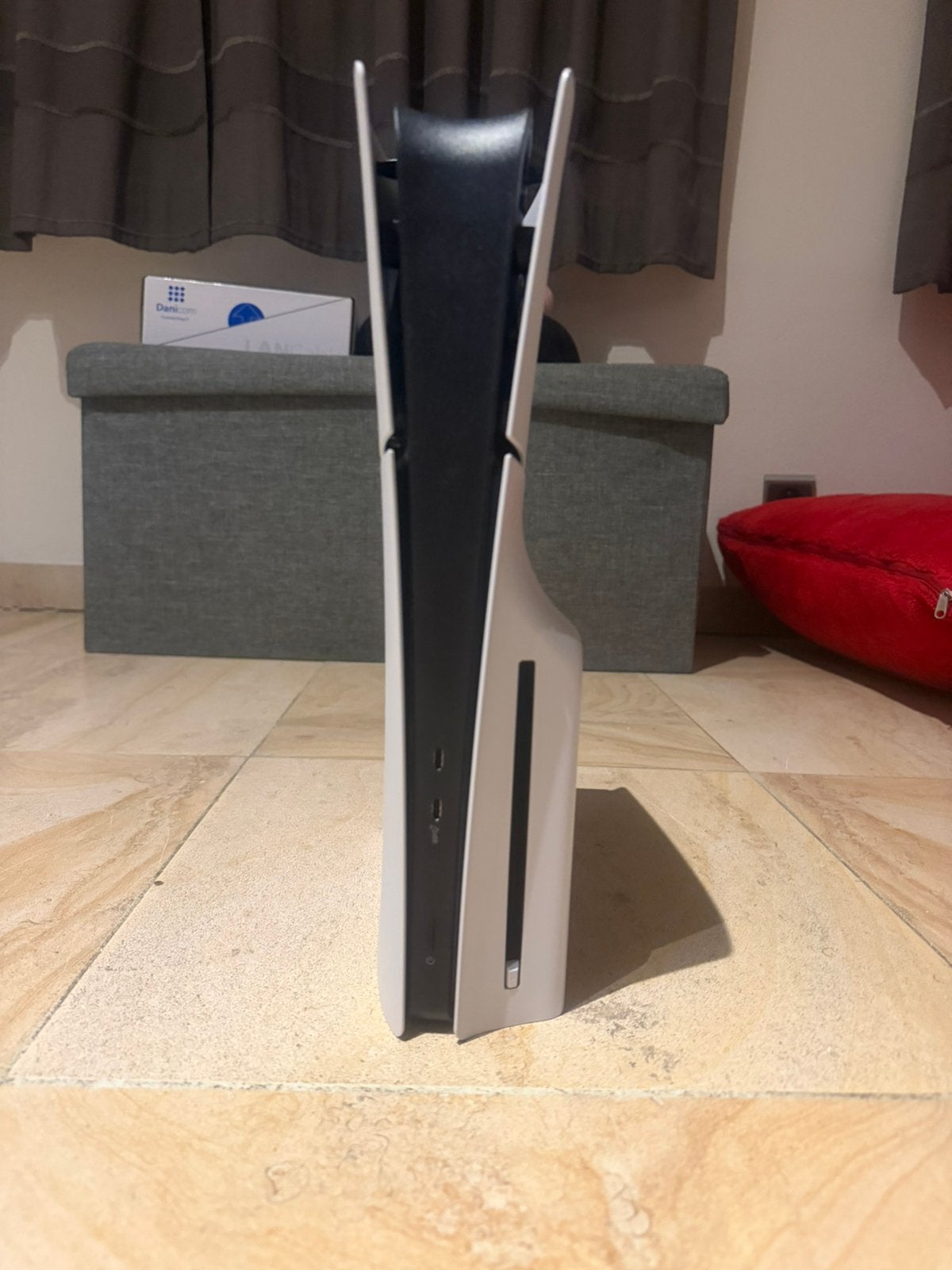 Playstation 5  slim disc 1tb + 2 spelletjes, Ophalen, Zo goed als nieuw