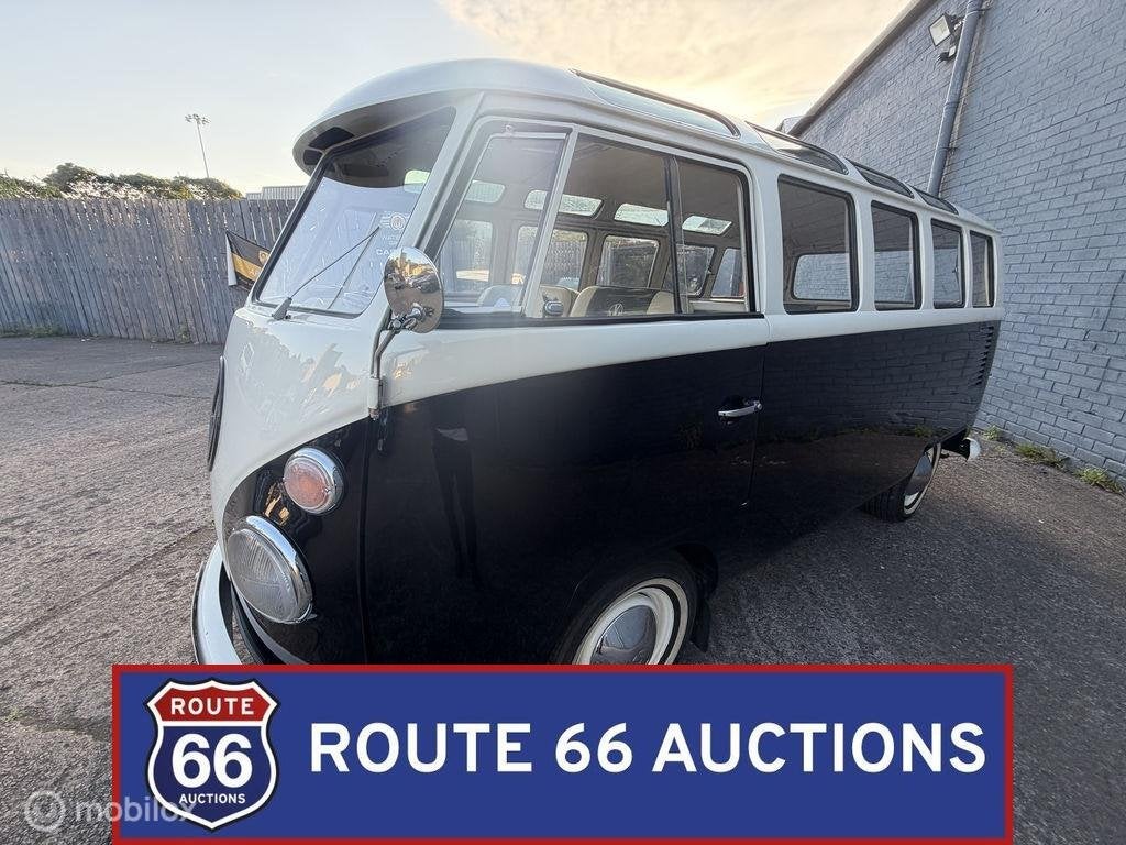 Volkswagen Type 2 Deluxe Microbus | 1961 | Route 66 Auctions, Auto's, Volkswagen, Zwart, Bedrijf, Handgeschakeld