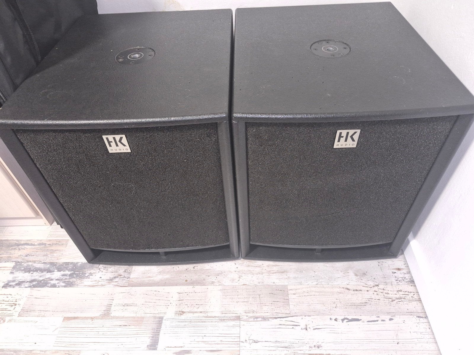 hk pro audio, Enlèvement, Subwoofer