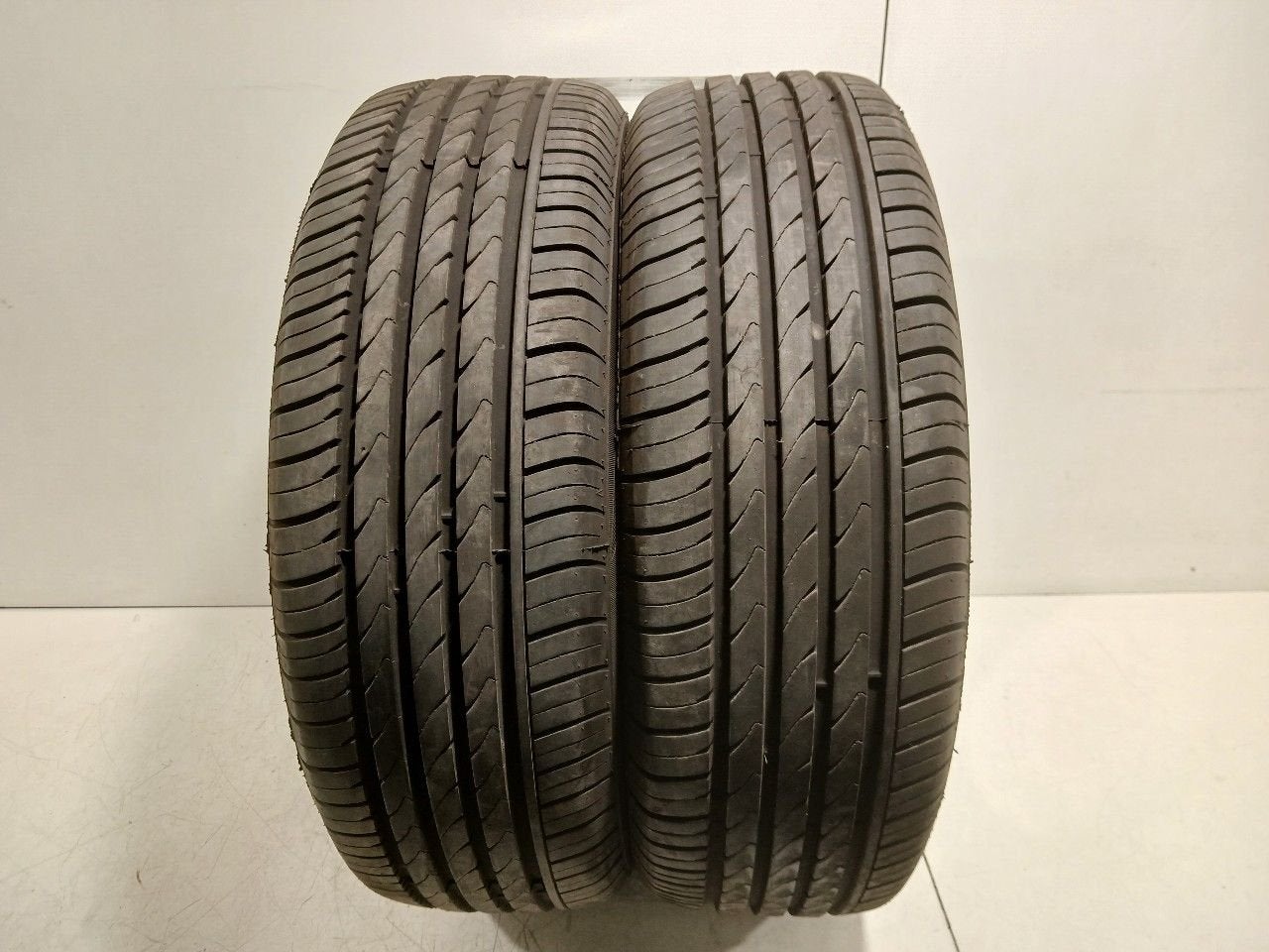 Bandenset 2 stuks Zomer 185 60 R15, Auto-onderdelen, Banden en Velgen, Onderdelen@venauto.nl, Van der Ven Autorecycling B.V., Gebruikt
