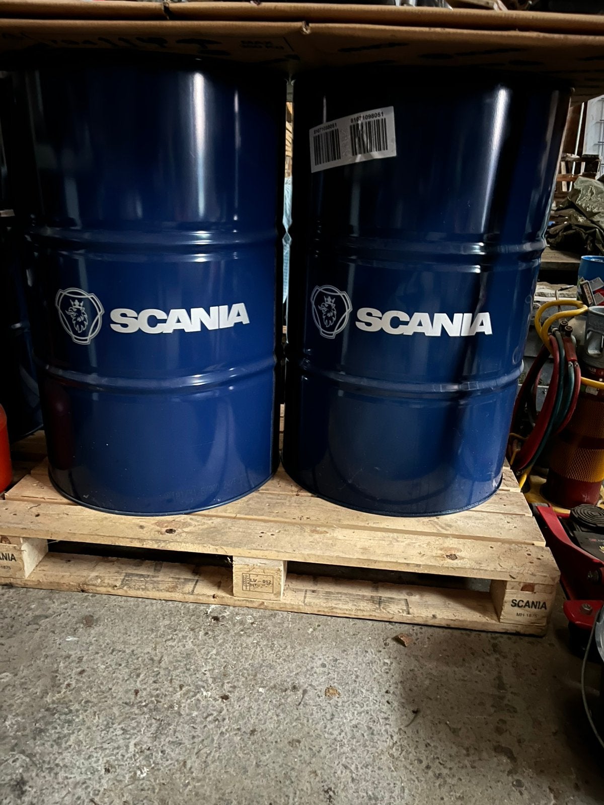 Olievat Scania., Ophalen, Zo goed als nieuw