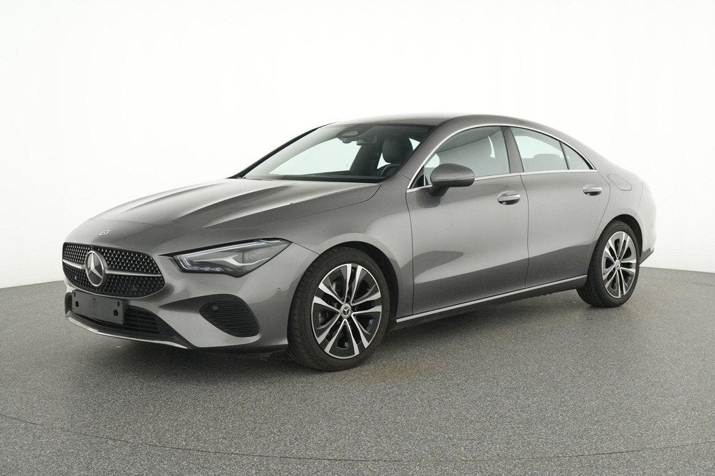 Mercedes-Benz CLA 180 d Luxury Line, Stof, Gebruikt, 116 pk, 133 g/km