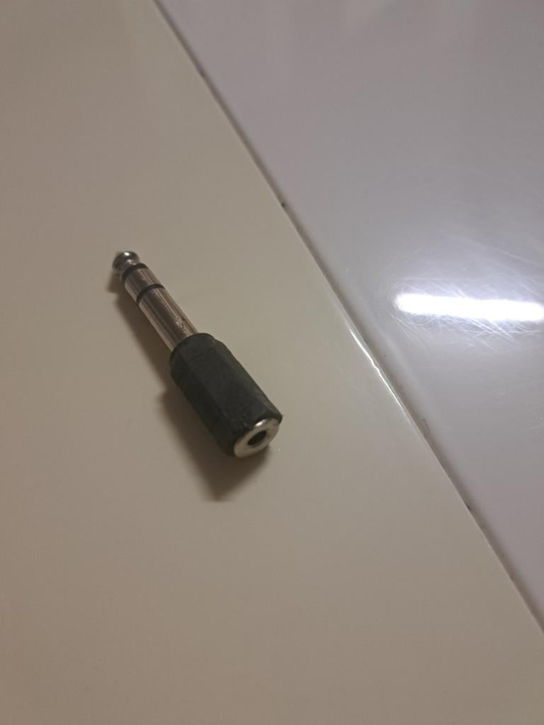 Jack plug adapter 6.35mm naar 3.5mm, Audio, Tv en Foto, Audiokabels en Televisiekabels, Ophalen, Zo goed als nieuw, Minder dan 2 meter