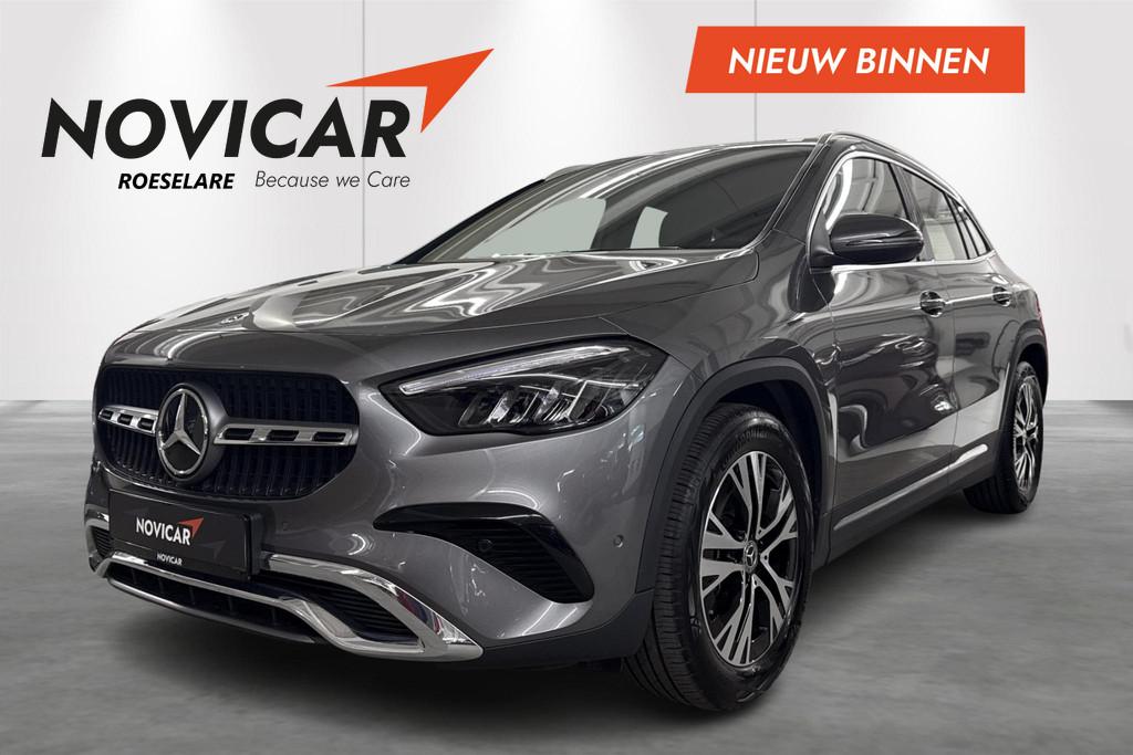 Mercedes-Benz GLA GLA 200 (automatique), Argent ou Gris, Achat, 1800 kg, 1485 kg