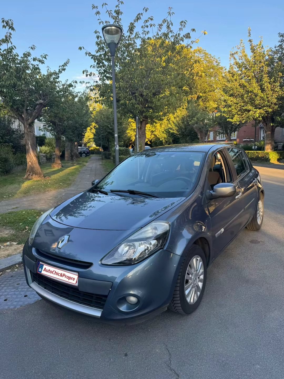 Renault Clio 3 Phase 2 1.2 tCe Euro 5 Essence, Entreprise, Boîte manuelle, Noir, 5 portes