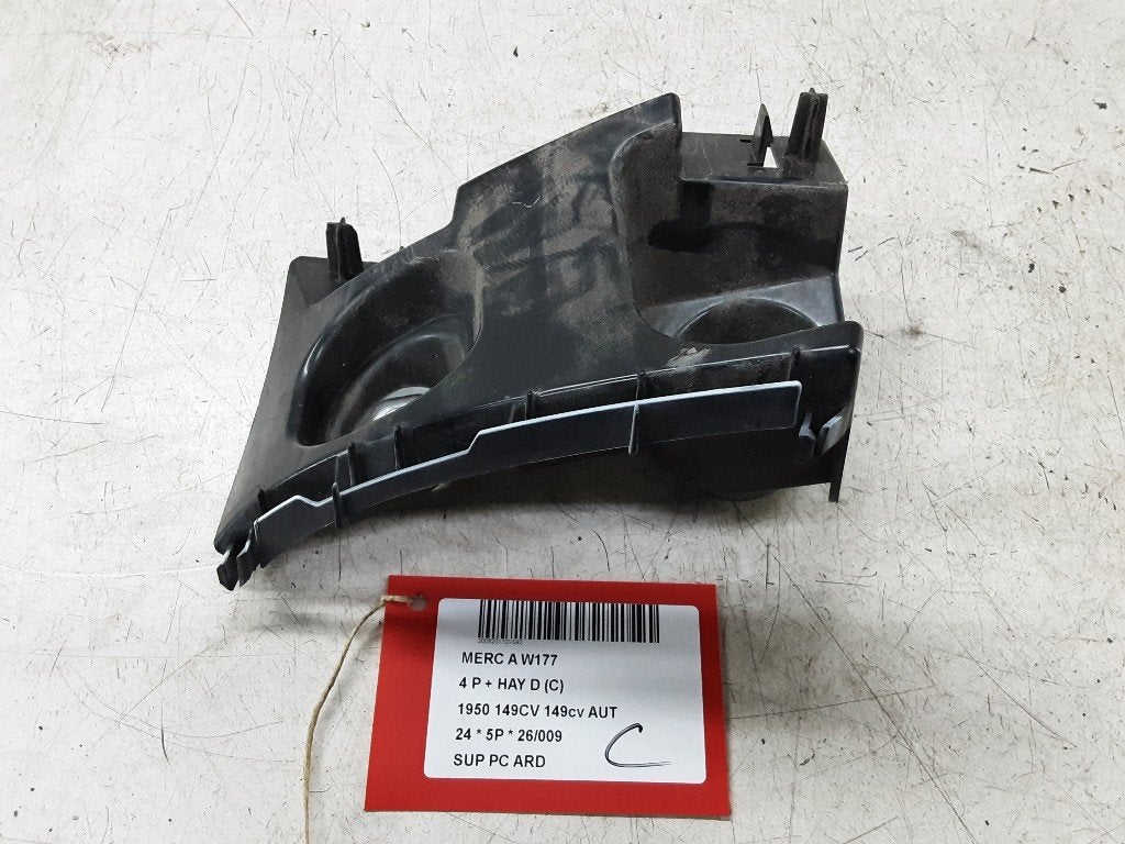 SUPPORT PARE-CHOCS ARRIÈRE DROIT A (177.0) (A1778853402), Autos : Pièces & Accessoires, Suspension & Châssis, Mercedes-Benz, Utilisé
