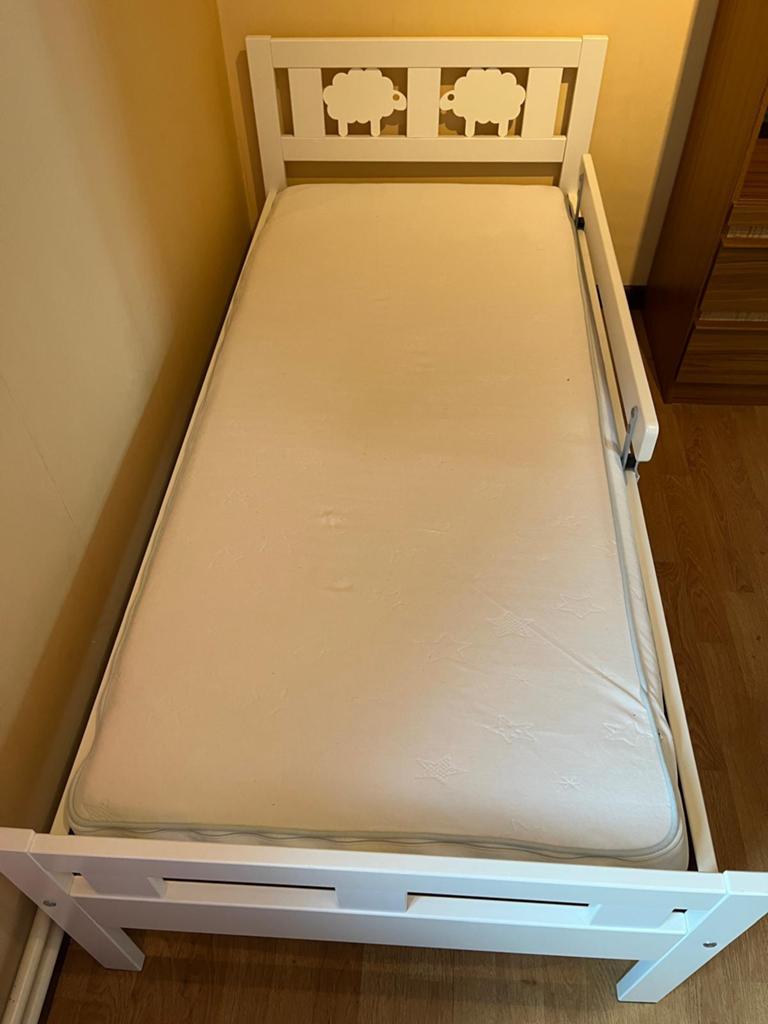 Lit enfant Ikea Modèle Krittler avec matelas - 70/160, Ophalen, 70 tot 85 cm, 140 tot 160 cm, Zo goed als nieuw