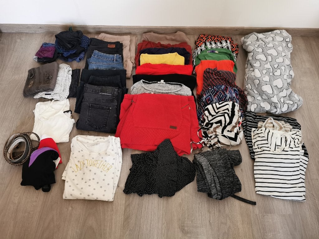 lot dames kledij, Ophalen, Maat 38/40 (M)