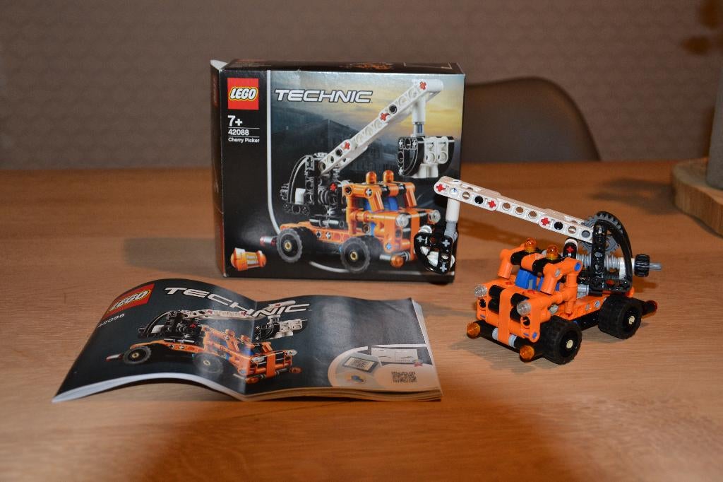 Leg Technic hoogtewerker 42088, Compleet, Lego, Ophalen of Verzenden, Zo goed als nieuw
