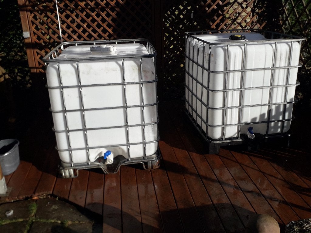 cuves ibc propres, 150 litres ou plus, Enlèvement, Utilisé, Avec robinet